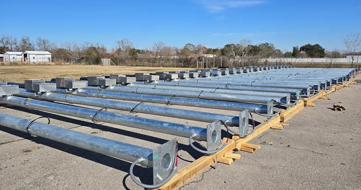 New Metal Poles For Outdoor Warning Sirens