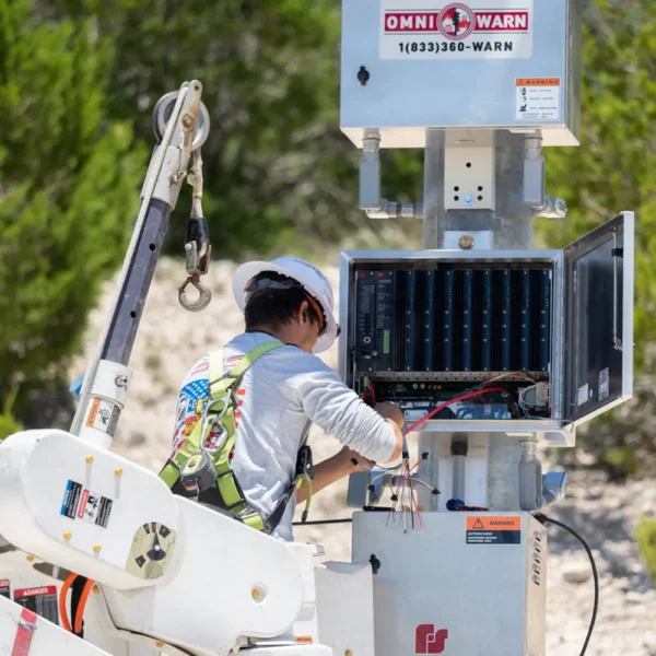OmniWarn Installation Tech Testing A Siren